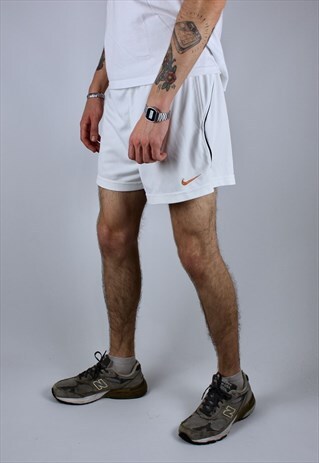 VINTAGE NIKE SHORT MEN RARE