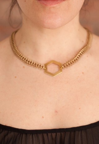 ANNETTE NECKLACE