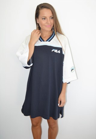 90S FILA OVERSIZED VINTAGE T-SHIRT /JERSEY