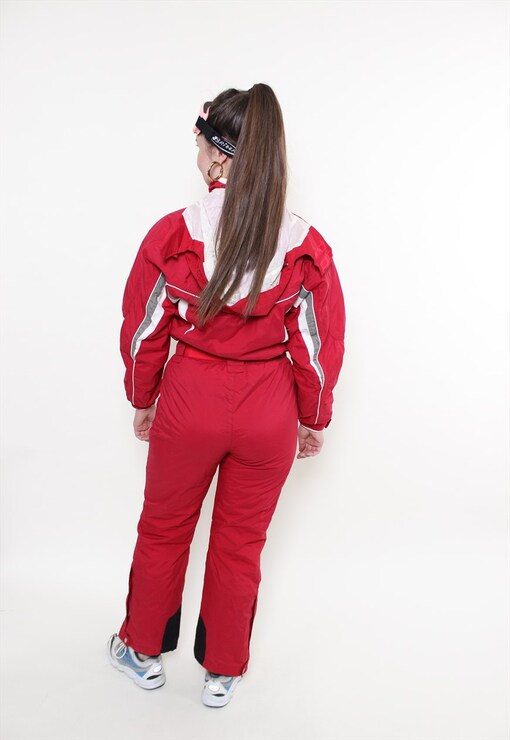 garment image