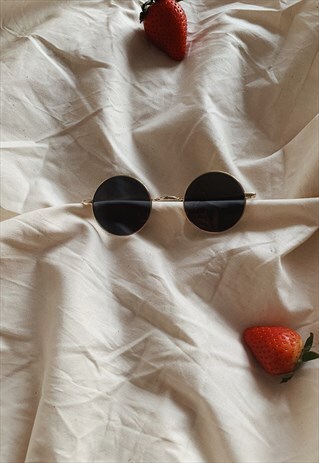 ROUND SUNGLASSES