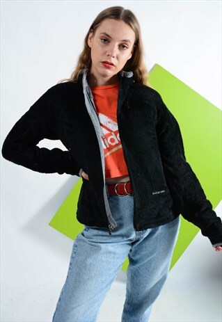 VINTAGE PATAGONIA FLEECE BLACK WITH LOGO