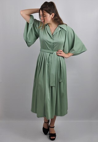 VINTAGE 1940'S GILLIAN PAUL GREEN SEQUINED DRESS