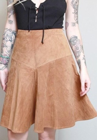 VINTAGE 1970'S SOFT TAN BROWN SUEDE SKATER SKIRT