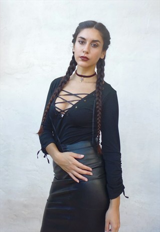 VINTAGE BRAIDED NECK T-SHIRT