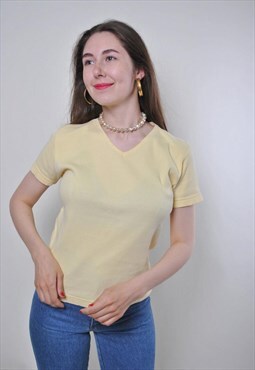 Vintage yellow minimalist v neck tshirt 