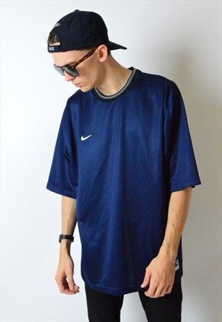VINTAGE 90S NAVY BLUE NIKE SPORTS T-SHIRT