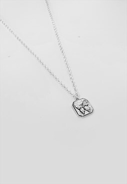54 Floral Butterfly Pendant Necklace Chain - Silver