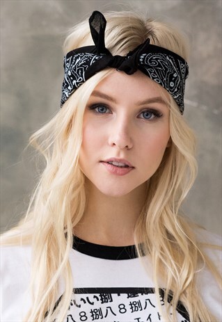 SET OF 3 COLOUR BANDANAS PAISLEY BLACK WHITE RED BANDANA