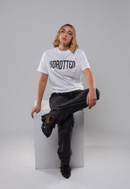 Sorotten Fitted Logo T-shirt in White