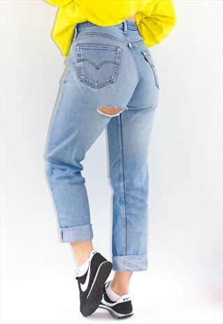 VINTAGE 90'S ASS RIP STONEWASH 501 LEVI'S