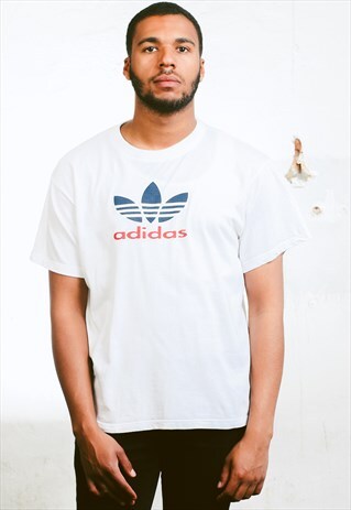 VINTAGE ADIDAS T-SHIRT