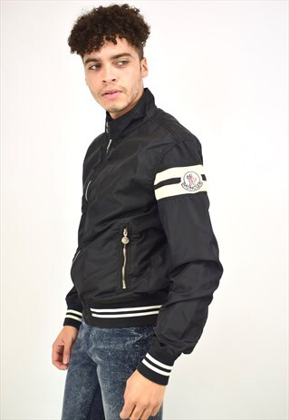 VINTAGE 90S MONCLER BLACK JACKET