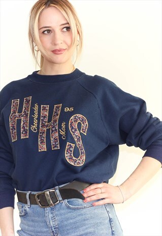 VINTAGE 1995 CHEERLEADER SLOUCHY FIT SWEATSHIRT