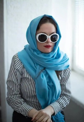 VINTAGE 90'S BLUE SCARF