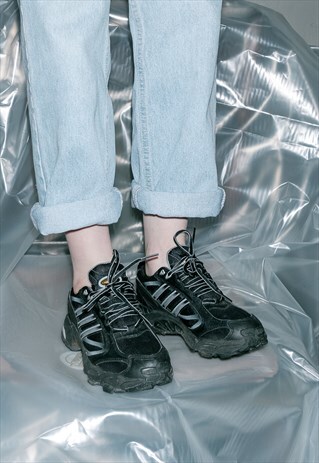 ADIDAS VINTAGE SNEAKERS / 1990S