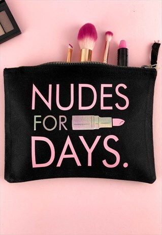 NUDES FOR DAYS MAKE UP BAG