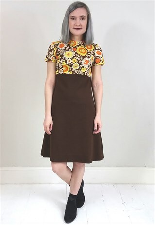 VINTAGE LATE 60'S YELLOW ORANGE FLORAL BROWN DRESS