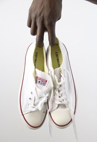 VINTAGE CONVERSE WHITE TRAINERS