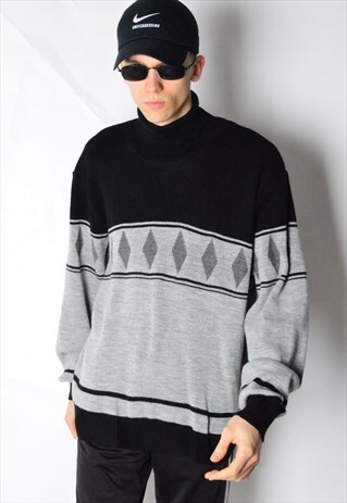 VINTAGE 90S LIGHTWEIGHT TURTLE NECK JUMPER
