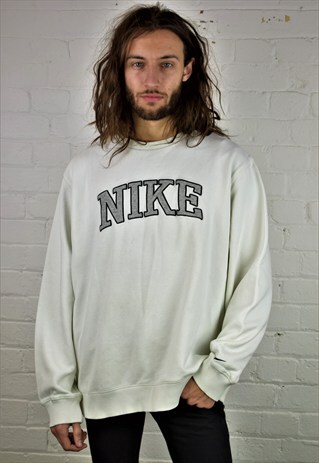 VINTAGE 90'S NIKE SWEATSHIRT