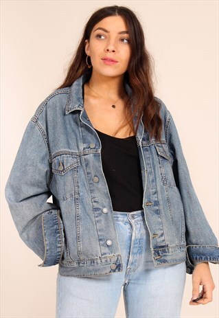 VINTAGE DENIM JACKET