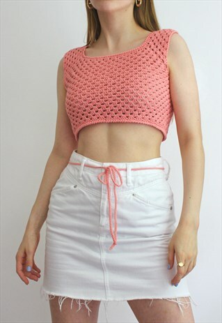 PEACHY PINK CROCHET PHOEBE CROP TOP