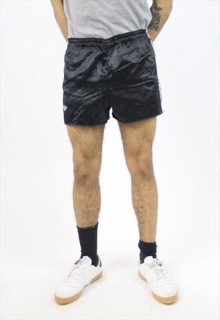 VINTAGE ADIDAS LIGHT 90'S SPORT SHORTS