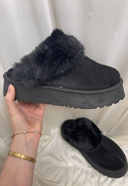 JUSTYOUROUTFIT Chestnut Chunky Platform Faux Fur Slippers 