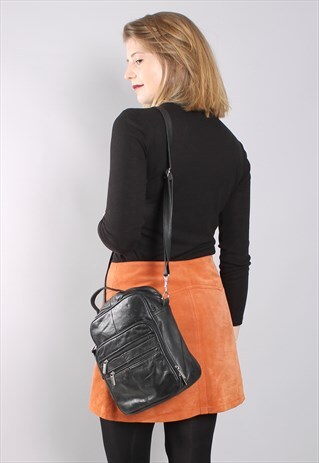 VINTAGE 90S BLACK LEATHER SQUARE CROSS BODY BAG