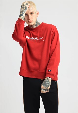 VINTAGE REEBOK SWEATSHIRT