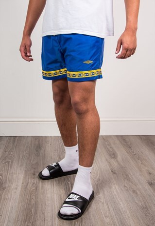 VINTAGE UMBRO SPORTS SHORTS