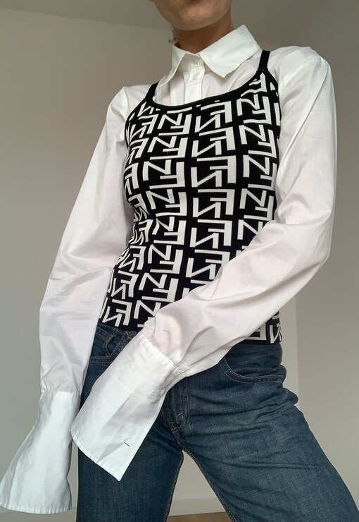 garment image