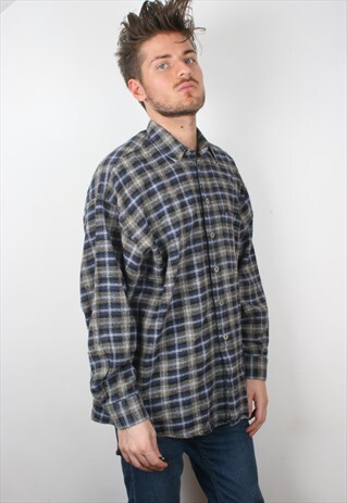 VINTAGE NAVY BLACK WHITE CHECK THICK FLANNEL SHIRT
