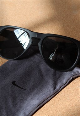 NIKE EV1021 002 Matte Black Essential Navigator Sunglasses