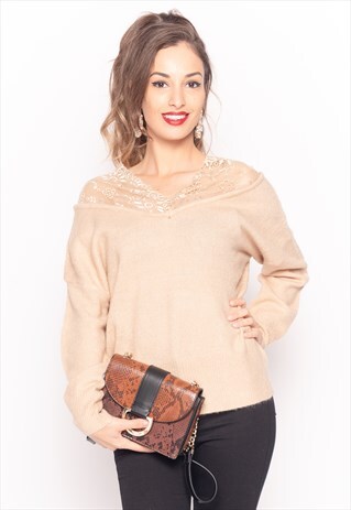 ELEGANT BEIGE JUMPER TOP WITH LACE SHOULDERS