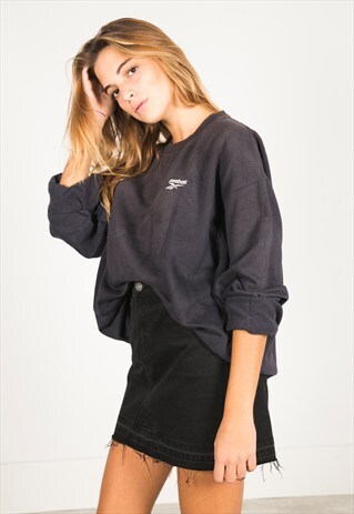 VINTAGE 90S REEBOK SWEATSHIRT/ R123