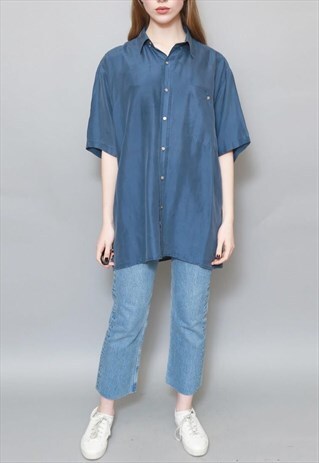 VINTAGE 1990'S DARK BLUE SHORT SLEEVED OVERSIZED SILK SHIRT