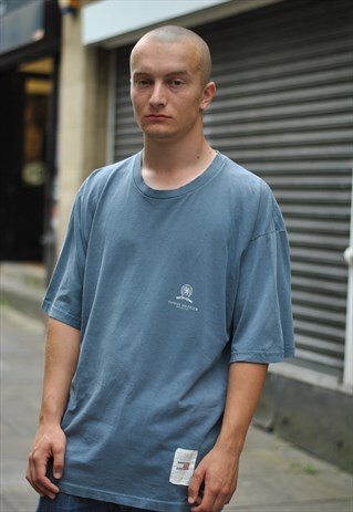 VINTAGE TOMMY HILFIGER TSHIRT