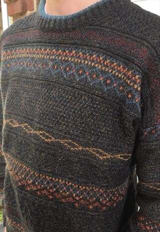 MENS VINTAGE 80S BROWN STRIPY AZTEC FAIRISLE JUMPER SWEATER