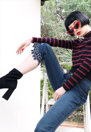 COUNTRY FLORAL DENIM CROPPED TROUSERS