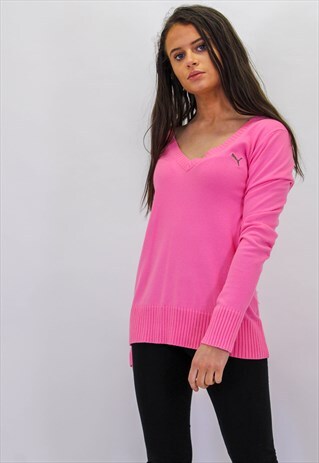 VINTAGE PUMA V NECK JUMPER IN PINK