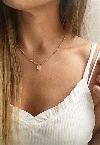 THE GENTLE ROSE - ROSE QUARTZ NECKLACE