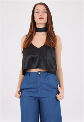 BLACK DETACHABLE CHOKER NECK TOP