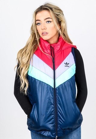 VINTAGE ADIDAS PUFFER GILLET J96