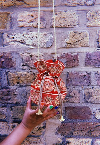 RED GOLD EMBROIDERY UMBRELLA MINI BAG