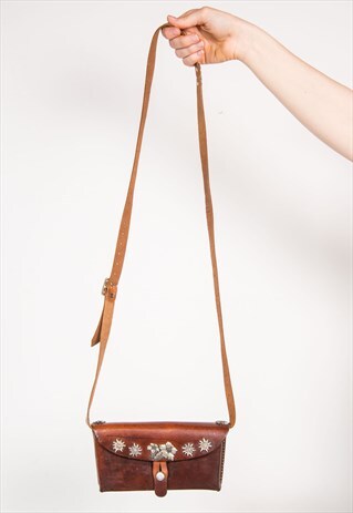 70'S VINTAGE DARK BROWN LEATHER HIPPIE FESTIVAL SHOULDER BAG