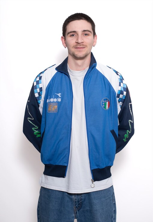 garment image