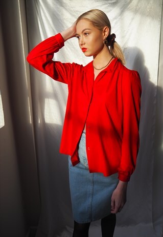 VINTAGE RED RUCHED SHIRT