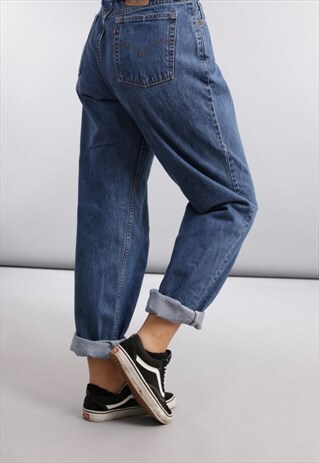 VINTAGE HIGH WAISTED JEANS Q49